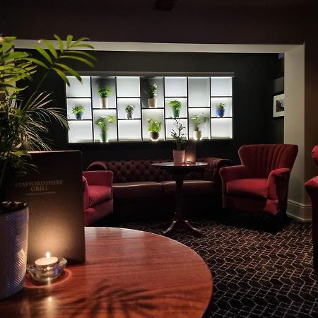 The Lion Hotel Brewood Dış mekan fotoğraf