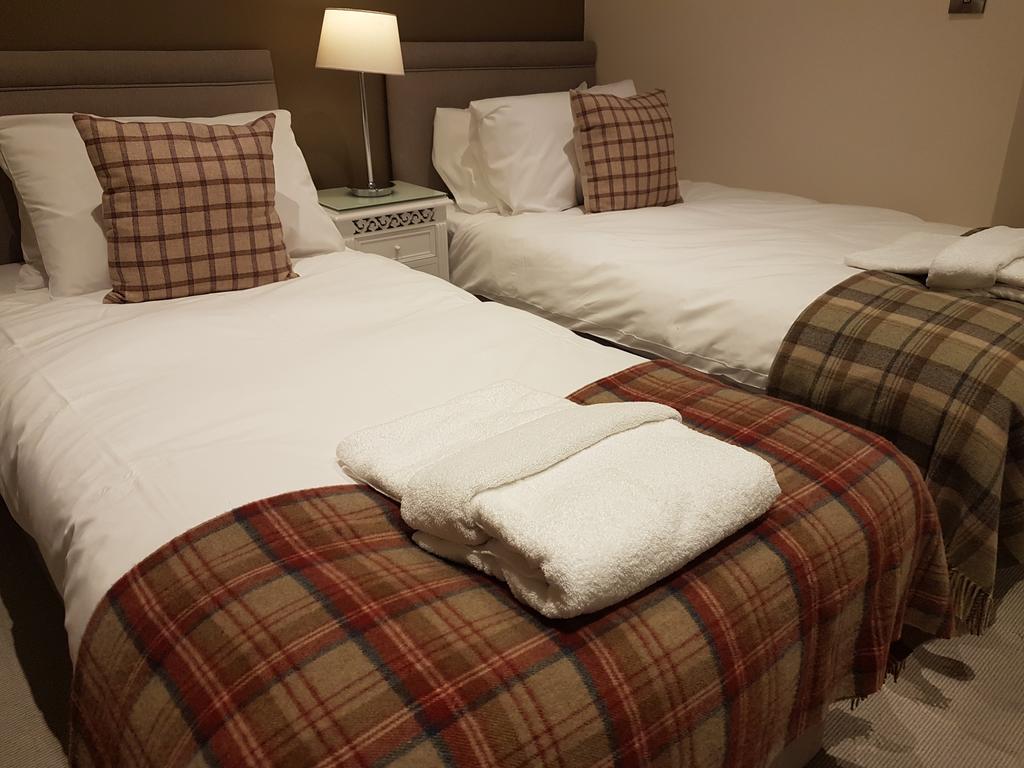 The Lion Hotel Brewood Dış mekan fotoğraf