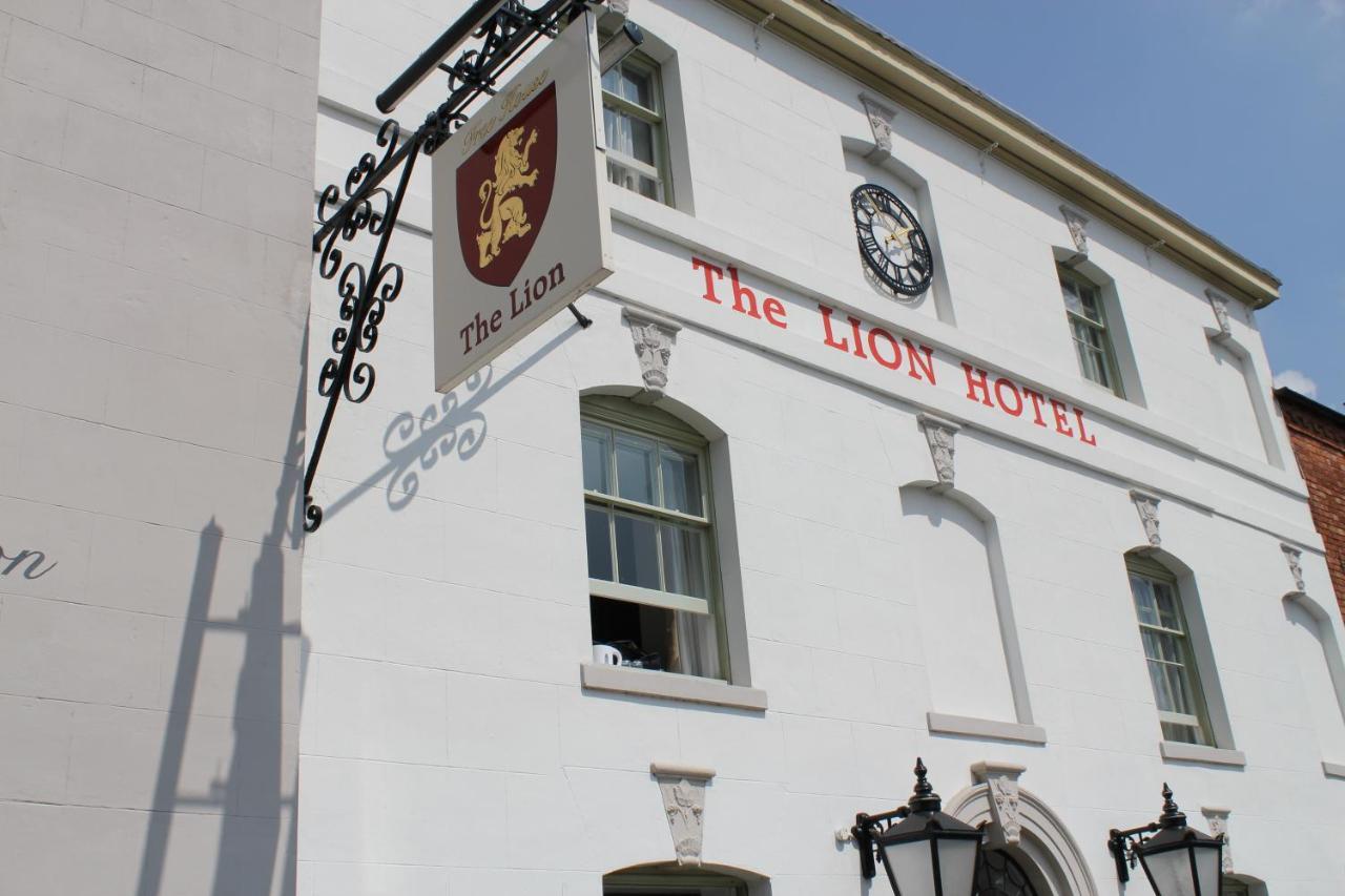 The Lion Hotel Brewood Dış mekan fotoğraf